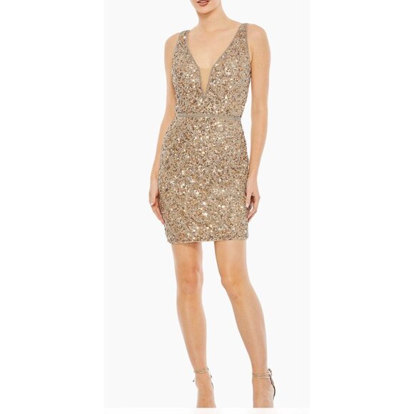 Mac Duggal Dresses & Skirts - Mac Duggal Dress Size 8 Copper Silver Body Con Mini‎ Sequined Scallop